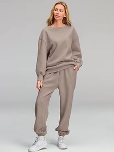 Ensemble survêtement décontracté deux pièces pour femme, en molleton polaire polyester/coton éponge 320g, de haute qualité, personnalisé OEM, couleur unie, idéal pour l'hiver - Product Image 5