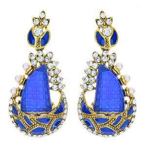 Kriaa Conjuntos de joyería fina Piedra austriaca Meenakari Perla Pendientes colgantes chapados en oro - Product Image 1