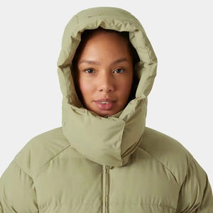 Parka en duvet Ellie, légère et matelassée, de haute qualité, avec capuche réglable et veste en duvet d'hiver matelassée à bulles pour femmes, OEM - Product Image 4