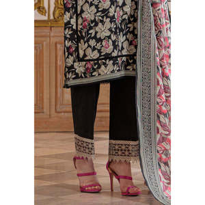 ชุดสูทผ้าลอนพิมพ์ลาย 3 ชิ้นสำหรับผู้หญิง พร้อมขอบกางเกงปักลาย รุ่น CL-52517 - Product Image 6