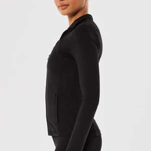 Veste de yoga pour femmes grande taille noire de haute qualité personnalisée, respirante, en spandex, avec fermeture éclair, vêtements de sport avec logo frontal pour la course à pied - Product Image 3