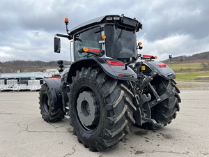 รถแทรกเตอร์ Massey Ferguson 8S.245 4wd พร้อม AC และห้องโดยสาร