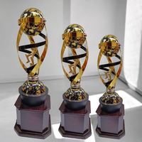 Trophée Sportif Personnalisé en Fer de Haute Qualité, Fait Main, Design Moderne, Vente en Gros, Approvisionnement Mondial pour les Vainqueurs de Championnats