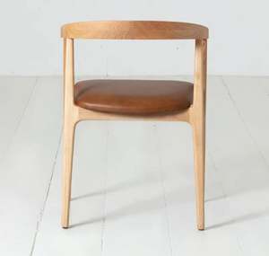 เก้าอี้ทานอาหารแบบมีพนักแขน ทำจากโครงไม้สักแท้ พร้อมวัสดุโฟมและผ้าคุณภาพสูง สำหรับใช้ภายในและภายนอกอาคาร - Product Image 4