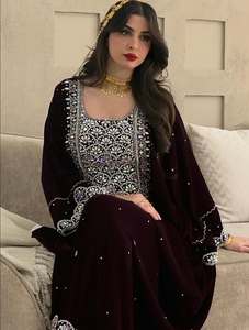 Robe Abaya Dubaï avec Perles à la Main en Georgette Vêtement Musulman Abaya Robes Farasha Jalabiya Hijab - Product Image 3