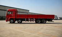 Camion de transport de marchandises à paroi latérale de 9,5 m, 8x4 Shacman M3000 350 CV pour la logistique de construction et le transport de marchandises en vrac