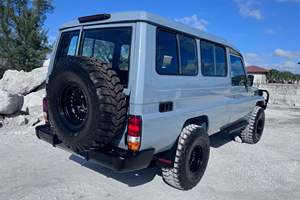 TOYOTA LAND CRUISER USADO DE 1999 CON VOLANTE A LA IZQUIERDA/DERECHA - Product Image 3