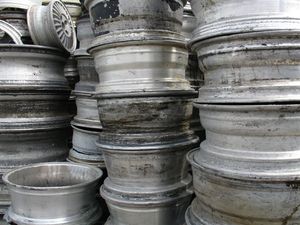 Chatarra de Ruedas de Aleación de Aluminio de Primera Calidad en Stock, Compre Chatarra de Mazas de Ruedas de Aluminio al por Mayor, Entrega Rápida para Uso Industrial - Product Image 3