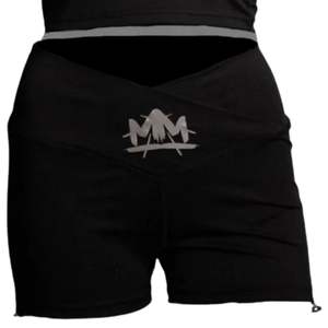 Ensemble de vêtements de sport pour femmes, haut court à manches courtes avec col zippé et short taille haute - Product Image 3