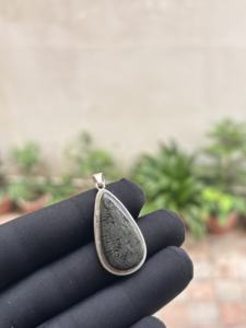 Pendentif de mariage vintage, design rétro, traditionnel, en argent sterling 925 massif, fait à la main, plaqué or rose, avec cabochons en pyrite et plumes - Product Image 2