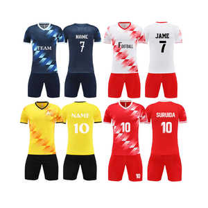 2025 nouveau Design maillots de football en polyester Logo personnalisé ensembles d'uniformes de football en maille pour les équipes meilleurs maillots d'entraînement pour garçons et filles - Product Image 1