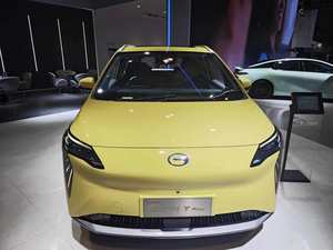 รถยนต์ไฟฟ้าพลังงานใหม่ปี 2025 มือสอง รุ่น Ai-on Y ขับเคลื่อนล้อขวา SUV ขนาดกลาง ระยะทางวิ่ง NEDC 201-300 กม. แบตเตอรี่ 50-70 กิโลวัตต์ชั่วโมง กำลังไฟ 120 กิโลวัตต์ - Product Image 2