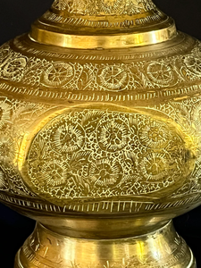 Customized Vintage Brass Indian Decorative Pot Surahi Mughal Style Kashmiri Arabic Dallah or <b>Tea</b> <b>Kettle</b> - Product Image 4