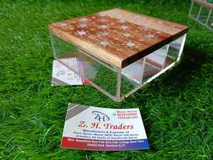 Stylish Transparent Acrylic Keepsake Box with Polished <b>Mother</b> of Pearl Lid Elegant Handmade Design for Arabic Wedding Home Decor - Product Image 4