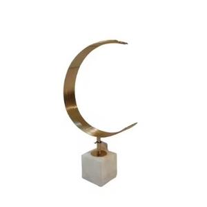 Sculpture moderne en métal tissé avec fil fini or Décoration de maison attrayante Sculptures de salon Vente à chaud Décoratif en métal - Product Image 5