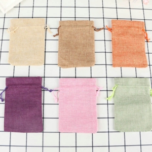 Pochettes en lin imprimées avec logo personnalisé et sacs-cadeaux en toile de jute avec cordon de jute 100% jute recyclé pour tricoter, coudre et tisser - Product Image 2