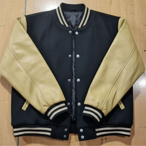 Veste universitaire pour homme en laine, style letterman, cuir véritable noir avec broderies de logos rouges, veste de baseball pour homme - Product Image 1