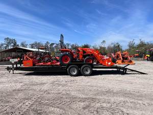 Tracteur à roues d'occasion For MX5400 HST 4WD Cab avec LA1065, plus de 50 000 heures, origine France, 600 kg - Product Image 2