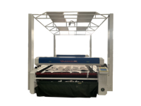 Machine de découpe laser automatique ST-1830 personnalisée avec correction de chargement et vision CCD pour tissus imprimés