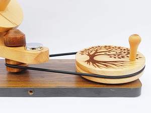 Enrouleur de boule de fil en bois pour tricoter le crochet-Naturel à la main-Enrouleur de boule de traction centrale de cadeaux de tricoteuse (arbre de vie) - Product Image 5