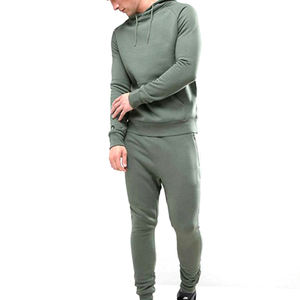Survêtement de sport Fabricant français de survêtements en éponge Ensemble pantalon de survêtement et sweat à capuche personnalisés Survêtements lavés à l'acide - Product Image 1