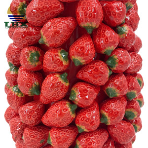 Bán Buôn Dâu Tây Bình Gốm Đỏ Tráng Men 3D Trái Cây Thiết Kế Bàn Chậu Hoa Cho Nhà Phòng Khách Và Ăn Uống Trang Trí Nội Thất - Product Image 4