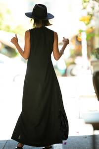 Robe longue noire de vacances à bretelles brodées à la main pour femmes 2025 Robe sans manches pour femmes d'été - Product Image 5