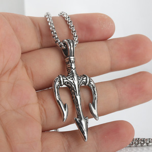 yunnique Pendentif Trident en Acier Titane Unique, Collier Homme Tendance Rétro Punk en Acier Inoxydable, Mode 24079 - Product Image 2