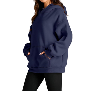 Sweat à capuche en molleton de coton 100% pour femmes Top vente HeavyGSM pour l'hiver respirant confortable avec des techniques brodées - Product Image 2