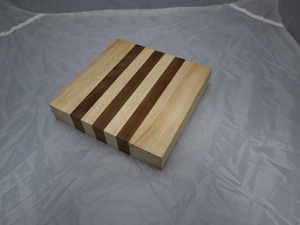 Wholesale New Design Striped Natural Acacia Wood Cutting Board <b>Square</b> Shape for Multipurpose Chopping Use - Product Image 2