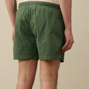 Short de bain en nylon décontracté élégant pour hommes, séchage rapide, respirant, écologique et confortable, pour l'été, la plage et la piscine. - Product Image 3