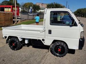 Subaru Sambar 4WD d'occasion de 1996, camionnette Kei du marché japonais, boîte manuelle à 5 vitesses - Product Image 5