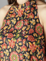 Conjunto de Kurta con cuello Halter y estampado Floral azul de noche con pantalón acampanado Conjunto de Kurta estampado de algodón para mujer Venta al por mayor de prendas textiles