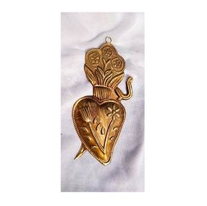 Colgante Sagrado Milagros Ornamental Pequeño Dorado Religioso Plano Católico Corazón - Product Image 1