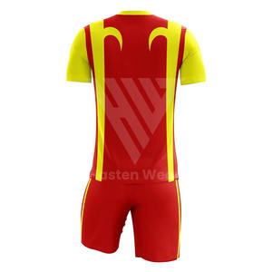 Nueva Llegada, Conjuntos de Uniformes de Fútbol de Diseño Personalizado para Entrenamiento, Ropa Deportiva, Uniforme de Fútbol con Servicio OEM - Product Image 2