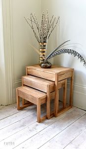 Table gigogne en bois avec design sculpté élégant parfait pour les meubles de chambre et la décoration du salon - Product Image 6