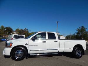 รถกระบะมือสองปี 2006 Dodge Ram 3500 Laramie 4x2 Laramie 4 ประตู Quad Cab 8 ฟุต LB DRW พร้อมขาย - Product Image 2
