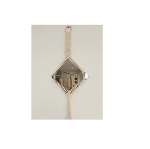 Miroir mural en macramé durable Design décoratif et créatif Looks tendance Finition naturelle Décoration de Noël Décoration de la maison - Product Image 3