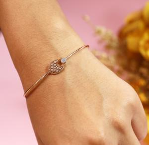 Elite 18KT Solid Gold <b>Bracelet</b> Kada with Imppeccable Craftsmanship Diamond Stone Upscale B2B Market Jewelry - Product Image 1