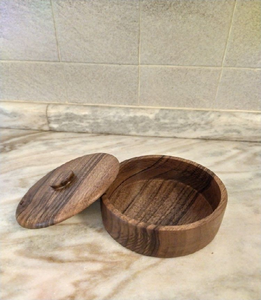 Parte Superior de Arte Moderno de resina de ola oceánica en una hermosa caja de Roti de madera. Disponible a precios mayoristas - Product Image 5