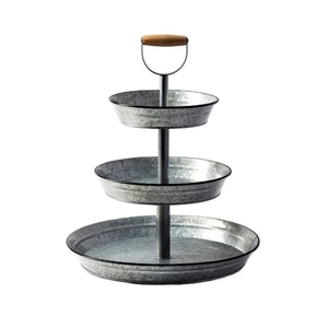 ที่ตั้งเค้กโลหะสีขาว3ชั้นแบบโบราณมีหลายระดับอุปกรณ์ทำเค้กขนาดมาตรฐาน - Product Image 1