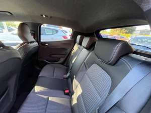 RENAULT CLIO 2023 USADO, 1.0L GASOLINA/1.3L GASOLINA, TRANSMISIÓN AUTOMÁTICA EDC 67KW 91HP 1.0CCM EURO 3 EN VENTA - Product Image 3