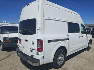 2013 N * issan NV d'occasion - Product Image 4