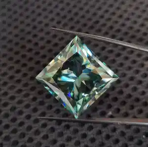 טבעת מויסניט יהלום נסיכה כחולה סקוויר מויסניט מייצרת לתכשיטי יהלומי מויסניט