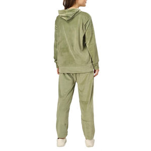 Ensemble de survêtement pour femme en velours de couleur personnalisée, veste d'hiver respirante à séchage rapide avec poches latérales avant, ensemble de survêtement en velours - Product Image 2