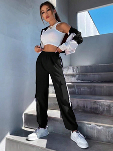 Logo personnalisé vierge 100% coton femmes CropTop sweats à capuche coupe régulière séchage rapide respirant haute qualité en gros - Product Image 4