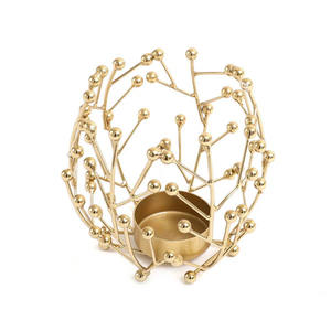 เชิงเทียนสีทองลายดอกไม้สไตล์วินเทจที่สวยงามคลาสสิกเสาคลาสสิกสำหรับตกแต่งบ้านคริสต์มาส - Product Image 3