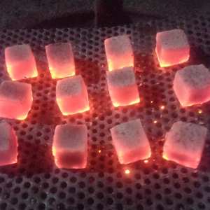 Une riche rencontre de shisha, où le charbon de briquette de style cube amplifie ses goûts agréables - Product Image 1