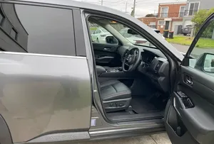 2023 <strong>Nissan</strong> <strong>Pathfinder</strong> SUV (RHD) Used Light Interior Turbo 4L 8L Gas/Petrol Engine FWD Aspire Model R18 <strong>Tires</strong> Roof Rack Rear