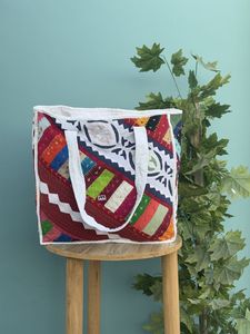 Vente en gros de sac fourre-tout imprimé en coton matelassé Boho Patchwork fait à la main pour femmes, shopping, épicerie, plage, voyage quotidien, cadeau parfait - Product Image 2